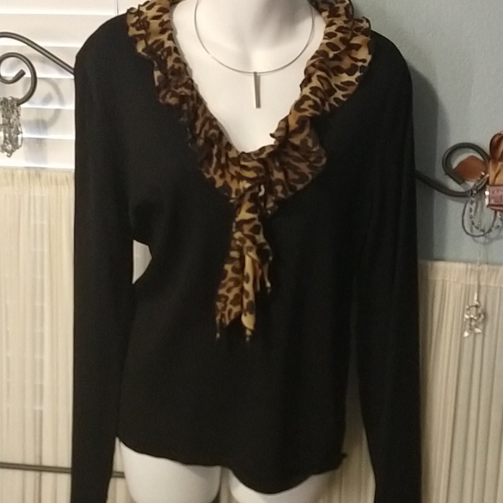 Jones New York Signature sweater/blouse